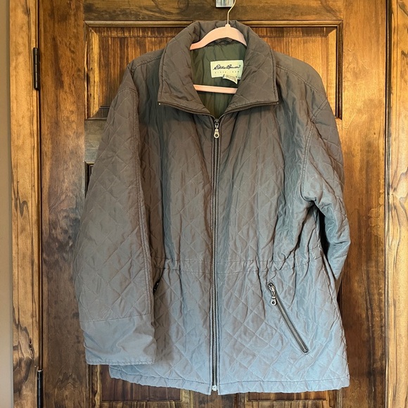 Eddie Bauer Women's Jacket - Olive Green - Picture 1 of 6